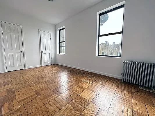 555 West 151 Street #63, Manhattan, NY 10031 apartment_living_room 1