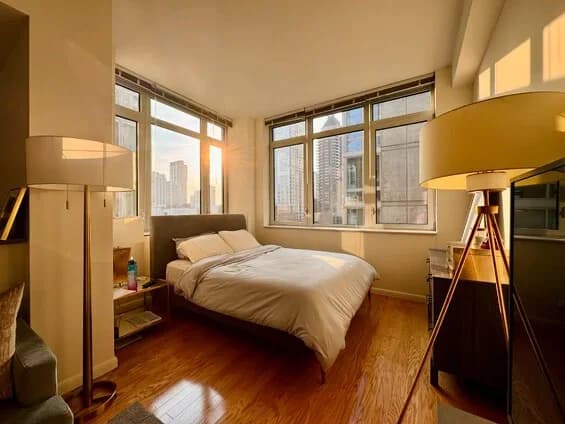 229 W 60 St #12D, Manhattan, NY 10023