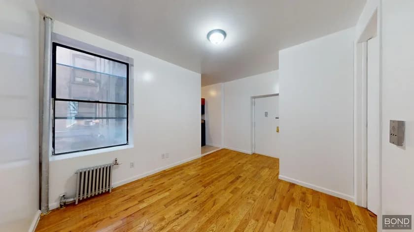 360 South 1 Street #33, Brooklyn, NY 11211