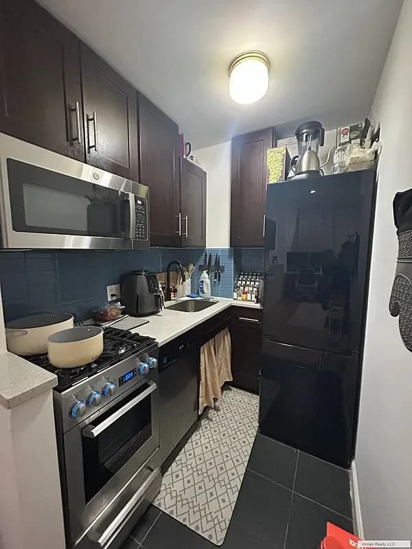 66 Madison Avenue #4G, Manhattan, NY 10016 apartment_kitchen 1