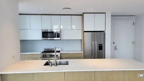 242 West 53 Street #38J, Manhattan, NY 10019