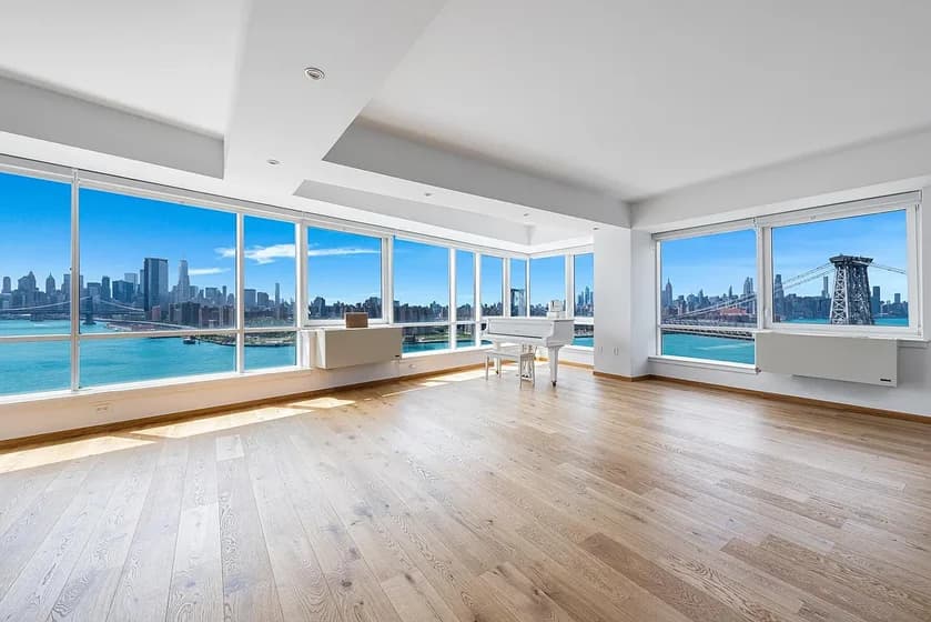 440 Kent Avenue #22B, Brooklyn, NY 11249 apartment_living_room 1