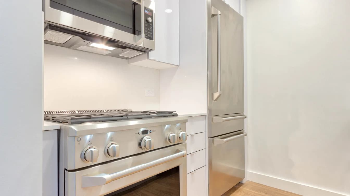 600 Washington Street #721, Manhattan, NY 10014 1