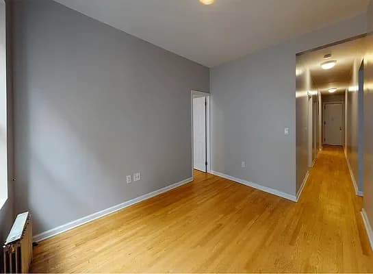 600 West 136 Street #4G, Manhattan, NY 10031 apartment_living_room 1