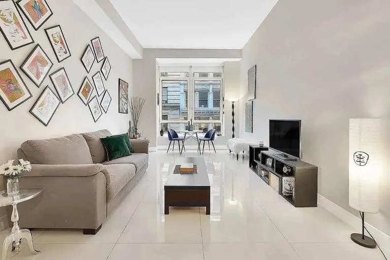 111 Fulton St #8, Manhattan, NY 10038 1