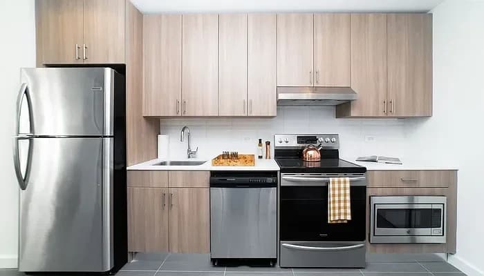 11-39 49 Avenue #814, Queens, NY 11101