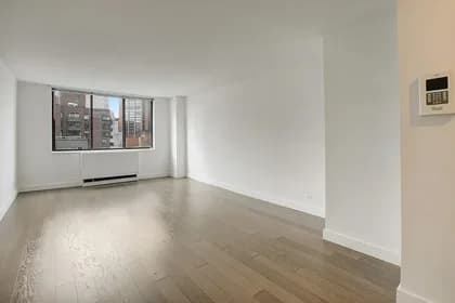 200 E 33 St #21-F, Manhattan, NY 10016