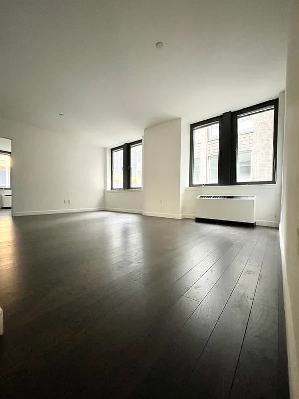 100 Maiden Lane #525, Manhattan, NY 10005 apartment_living_room 1