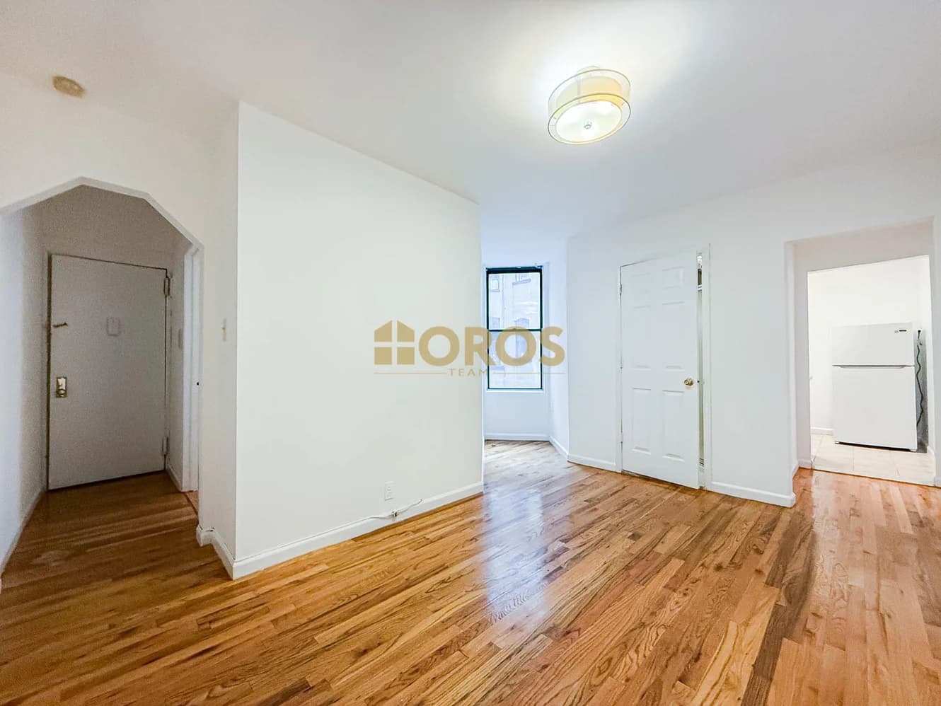 50 Avenue B #2-A, Manhattan, NY 10009 apartment_living_room 1