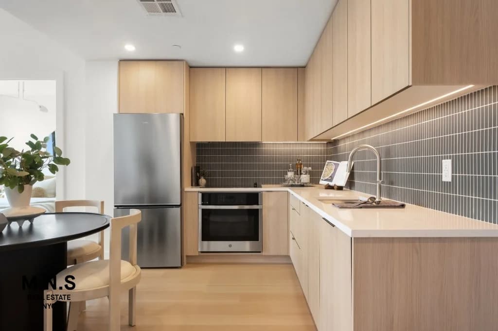 880 Atlantic Avenue #18F, Brooklyn, NY 11238 1