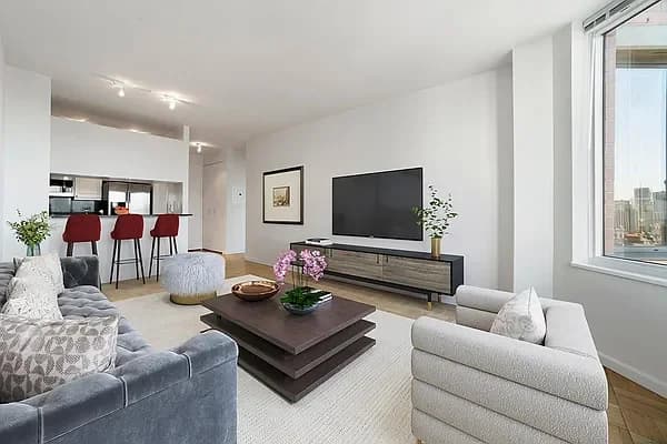 240 East 39 Street #50J, Manhattan, NY 10016 apartment_living_room 1
