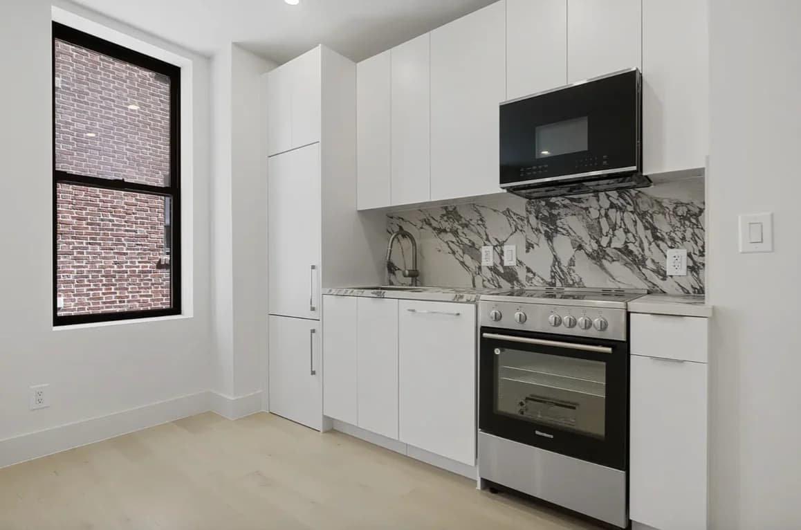 301 West 22 Street #58, Manhattan, NY 10011 1