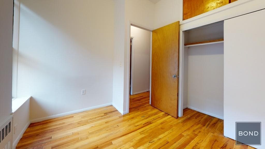 425 East 65 Street #19, Manhattan, NY 10065