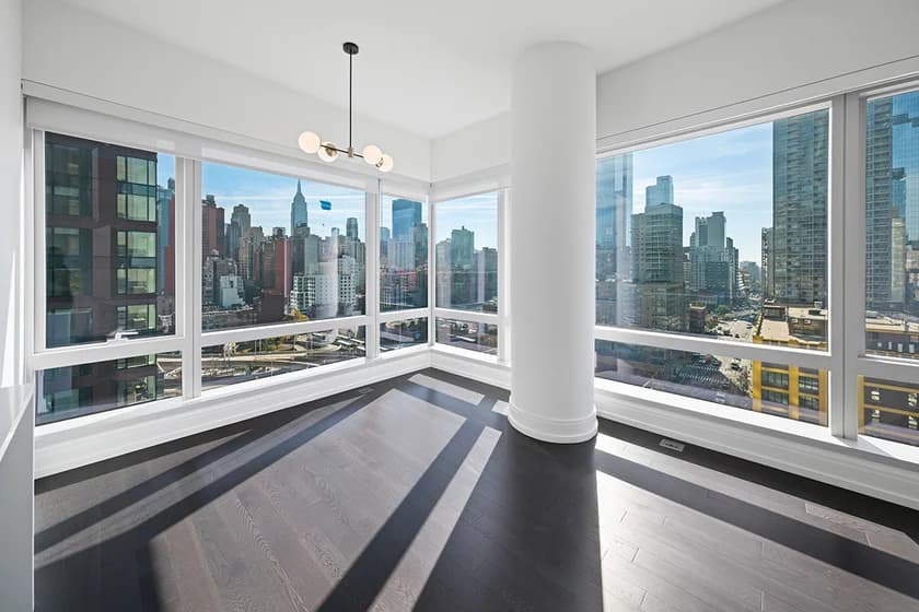 555 10 Avenue #35E, Manhattan, NY 10018 1
