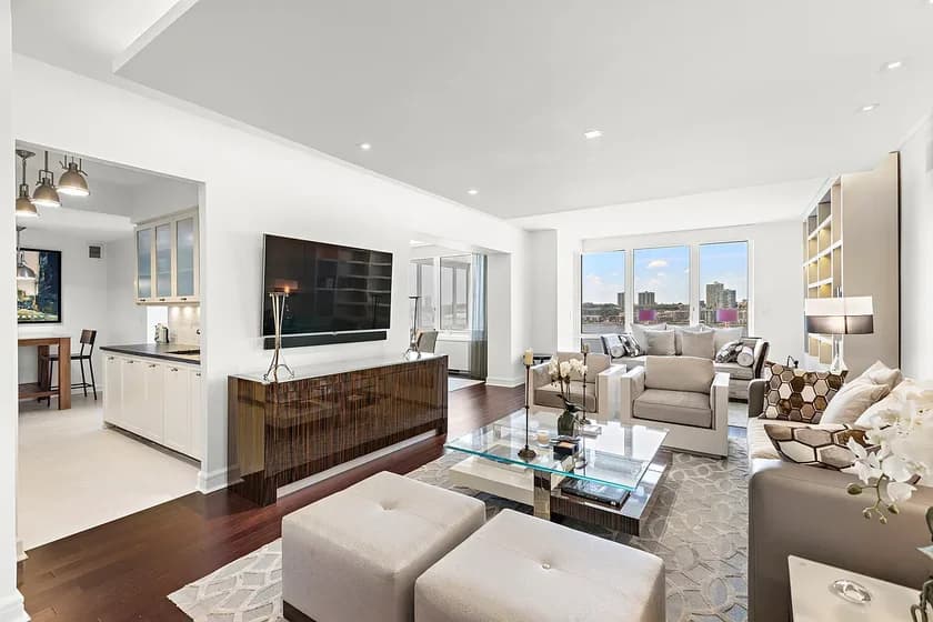 80 Riverside Boulevard #15-L, Manhattan, NY 10069 apartment_living_room 1
