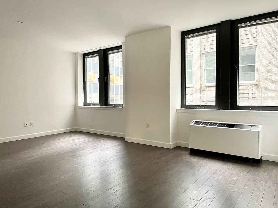 100 Maiden Lane #1712, Manhattan, NY 10005 apartment_living_room 1