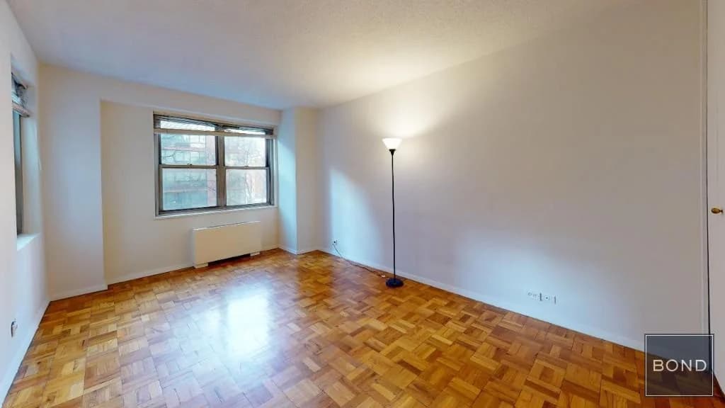 300 East 40 Street #3P, Manhattan, NY 10016 1