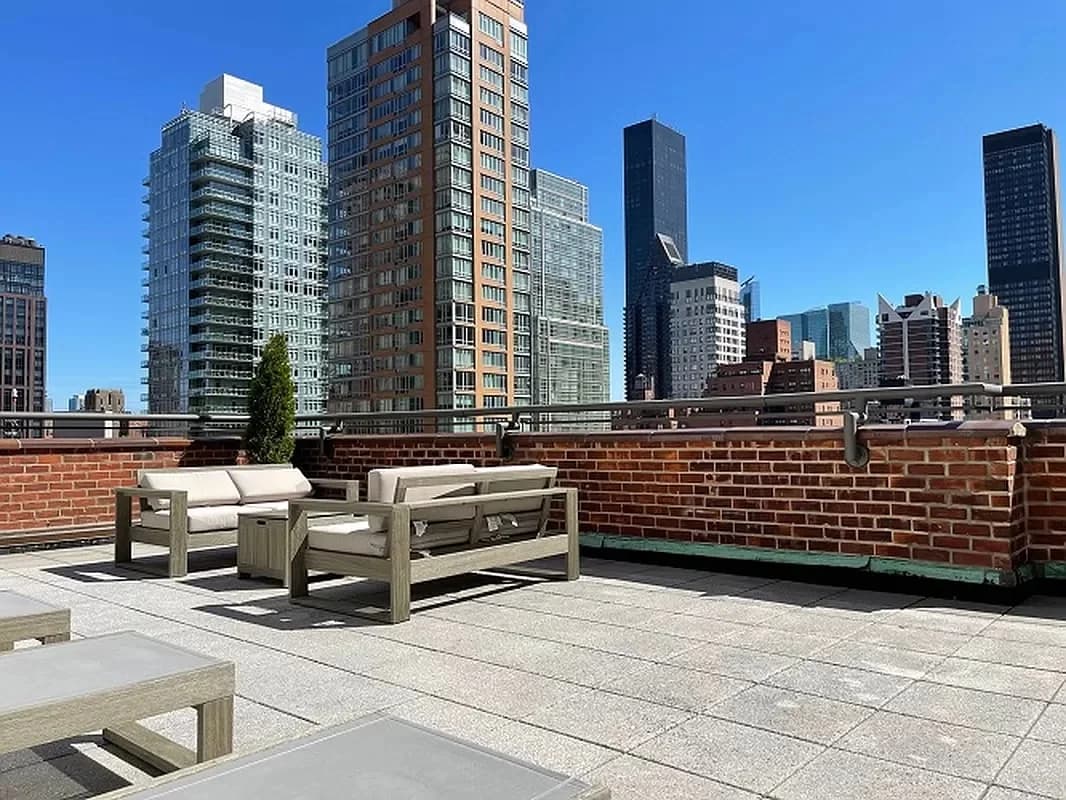 220 East 54 Street #5M, Manhattan, NY 10022 1