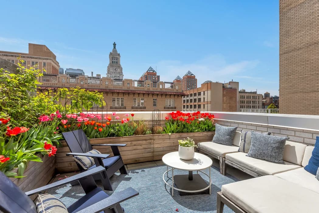 130 East 18 Street #15B, Manhattan, NY 10003 1