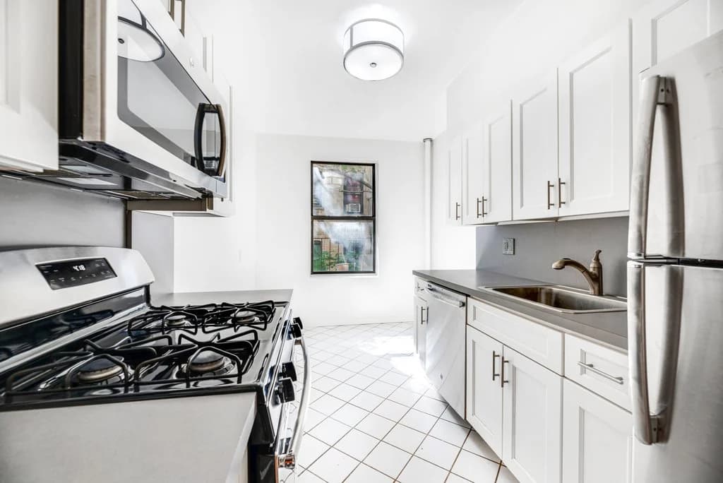3265 Bainbridge Avenue #B34, The Bronx, NY 10467 1