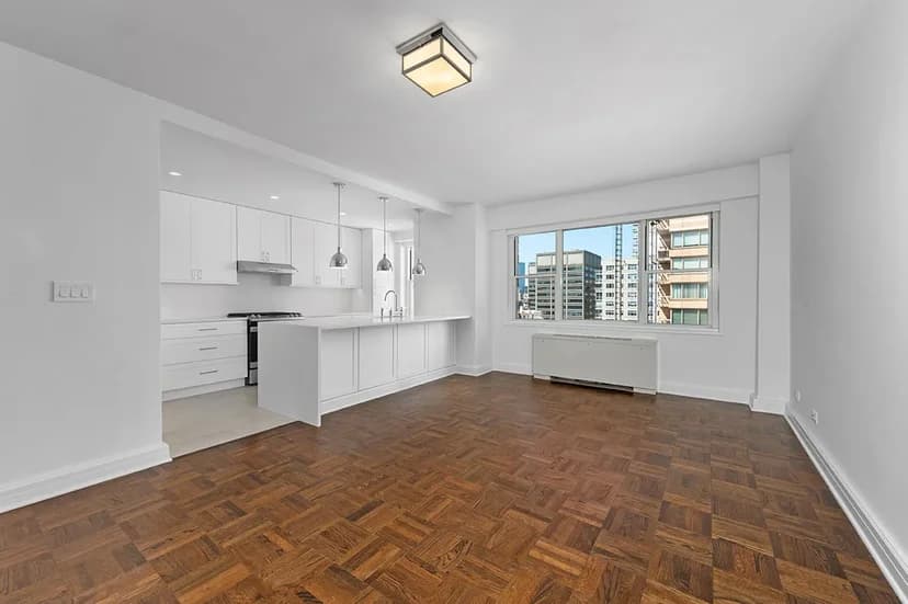 215 East 68 Street #18M, Manhattan, NY 10065 apartment_dining_room 1