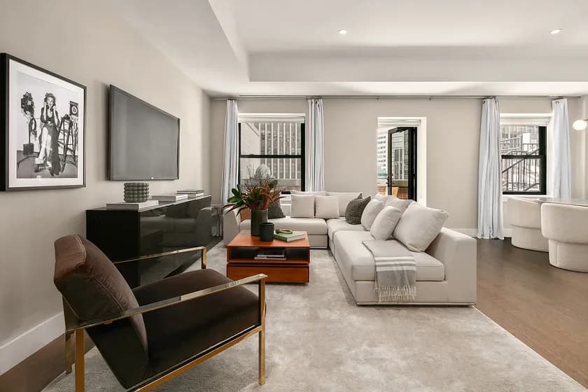 25 Broad Street #PH2B, Manhattan, NY 10005 apartment_living_room 1