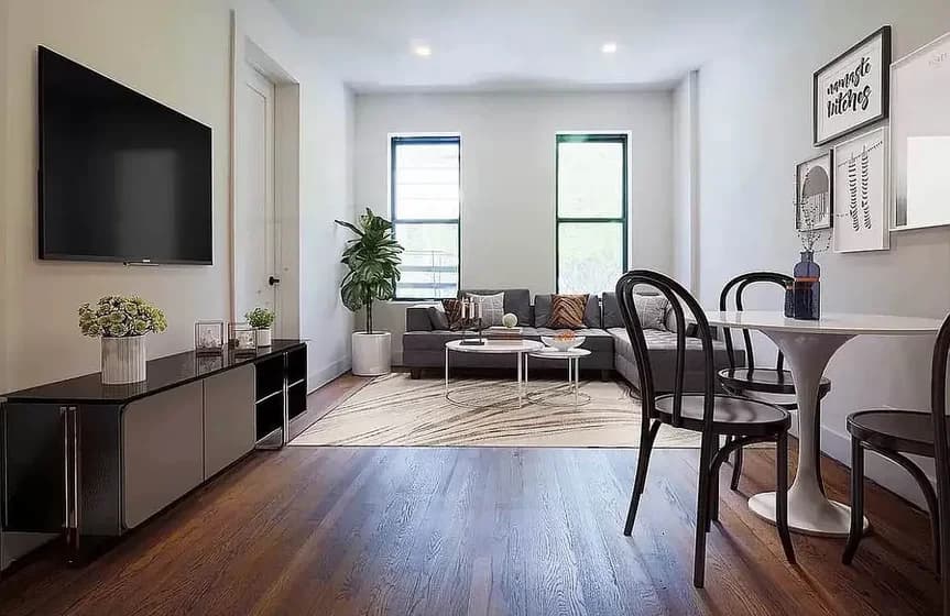 156 East 85 Street #3A, Manhattan, NY 10028 apartment_living_room 1