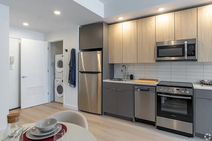 1440 Amsterdam Avenue #2714, Manhattan, NY 10027 apartment_kitchen 1