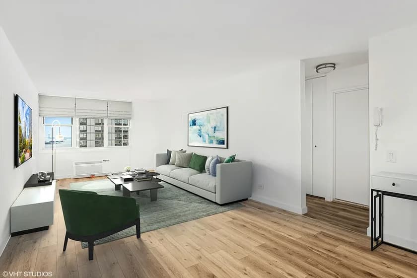 395 South End Avenue #30E, Manhattan, NY 10280 apartment_living_room 1