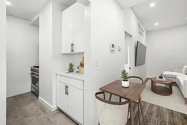 257 Water St #5B, Manhattan, NY 10038