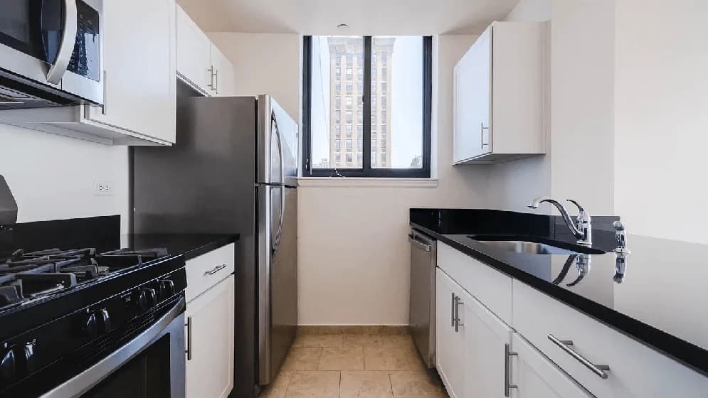 180 Montague Street #14E, Brooklyn, NY 11201 apartment_kitchen 1