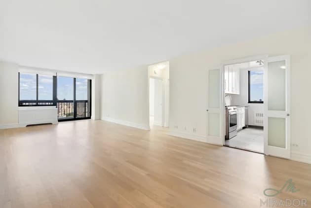 145 West 67 Street #29D, Manhattan, NY 10023