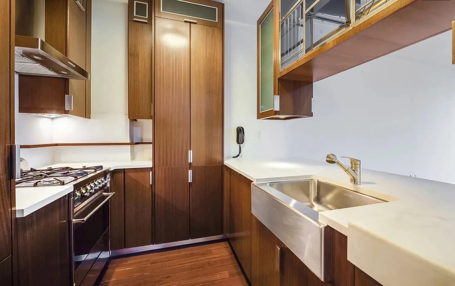 60 Riverside Boulevard #808, Manhattan, NY 10069 apartment_kitchen 1