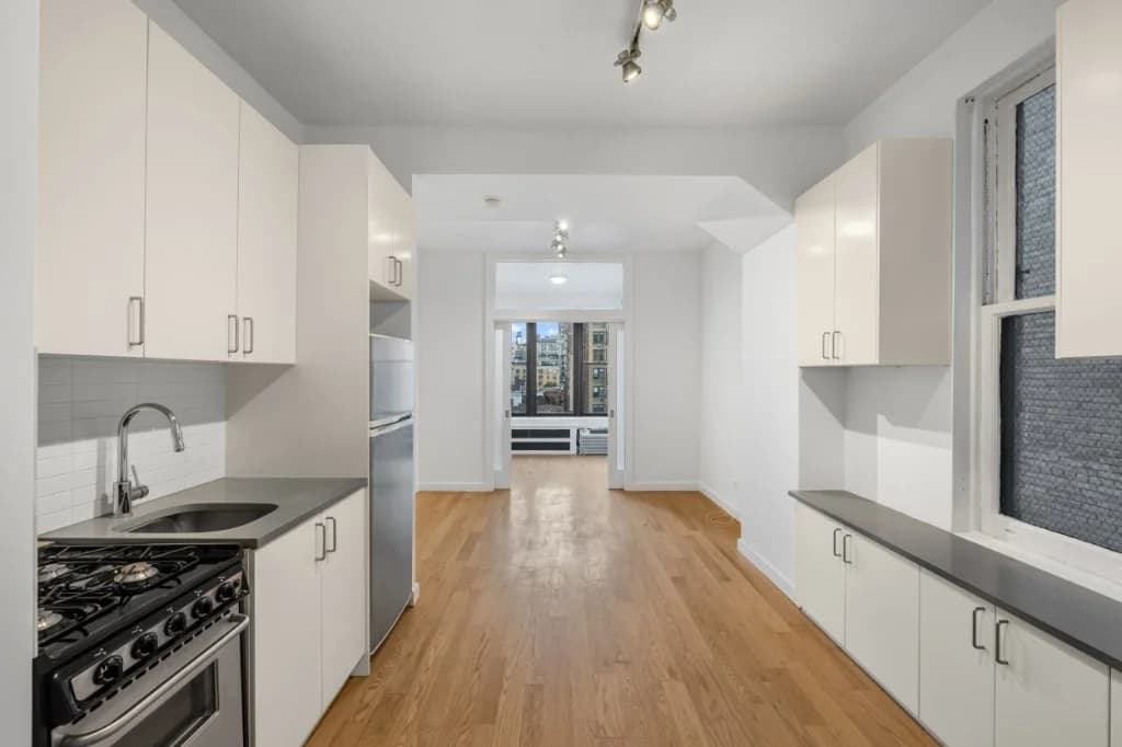 308 W 82 St #7D, Manhattan, NY 10024 1