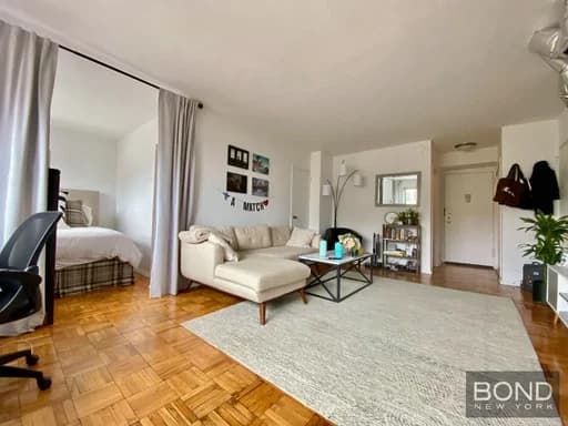 14 Horatio Street #12e, Manhattan, NY 10014
