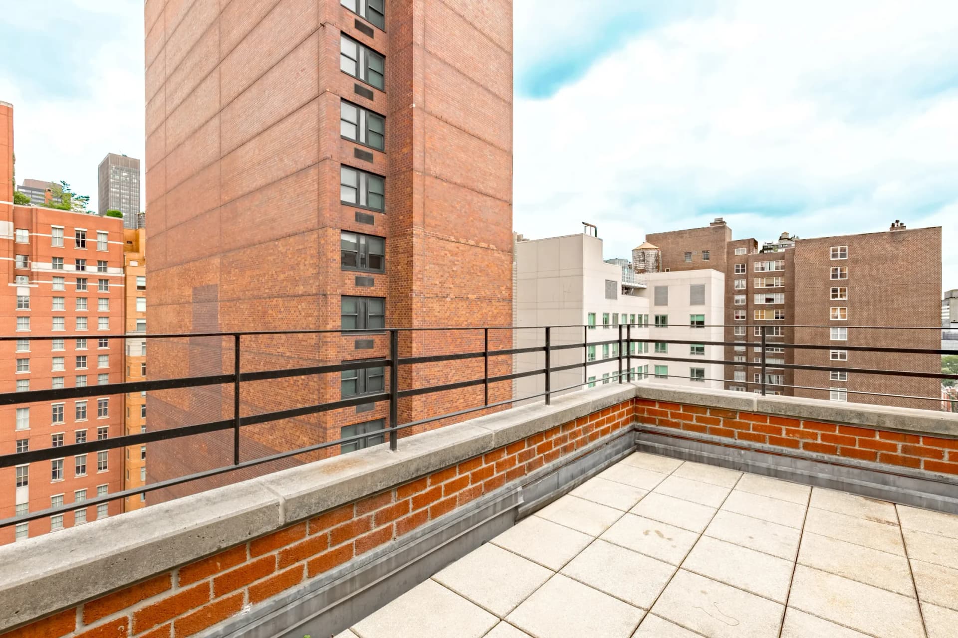 141 East 33 Street #PHA, Manhattan, NY 10016 1