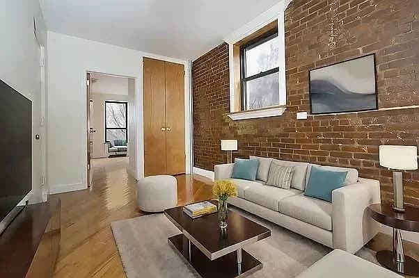 424 East 116 Street #433-4E, Manhattan, NY 10029 apartment_living_room 1