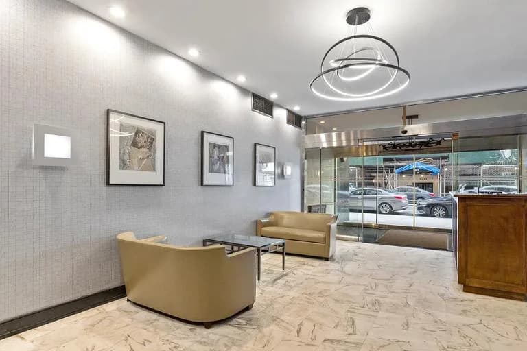 200 East 15 Street #15D, Manhattan, NY 10003 1