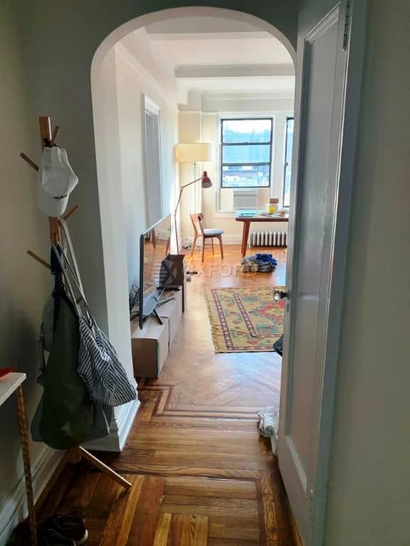 209 West 106 Street #9D, Manhattan, NY 10025 1