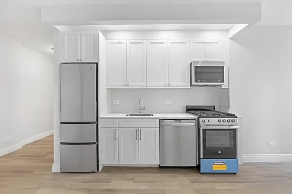 780 Greenwich Street #3K, Manhattan, NY 10014 apartment_kitchen 1