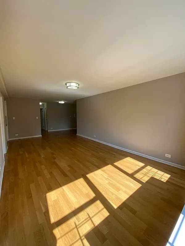 Yorkshire Towers 315 East 86 Street #6P, Manhattan, NY 10028 apartment_living_room 1