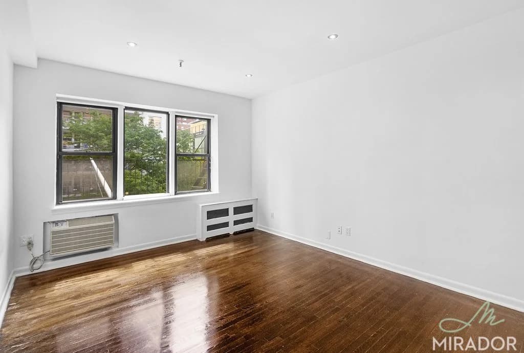 1435 York Avenue #3D, Manhattan, NY 10021 1