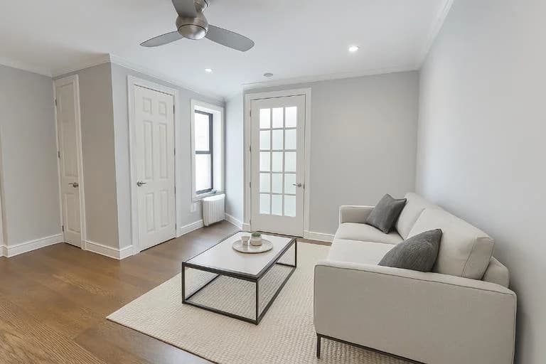 20 Prince Street #40, Manhattan, NY 10012 apartment_living_room 1
