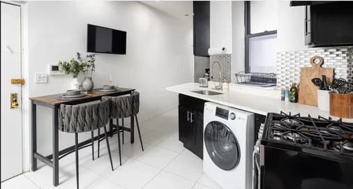 21 West 106 Street #2A, Manhattan, NY 10025