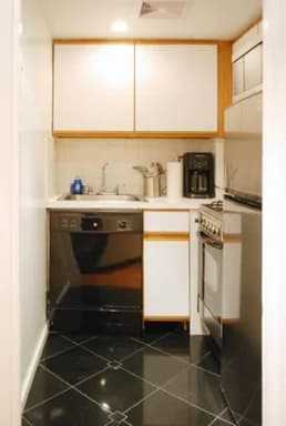 145 West 58 Street #6B, Manhattan, NY 10019