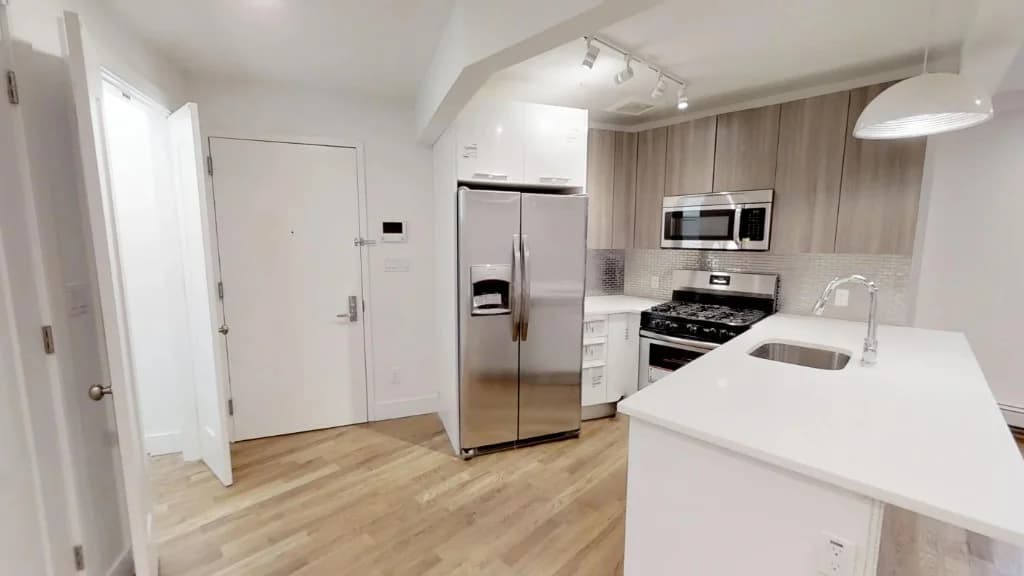 991 Ocean Avenue #7B, Brooklyn, NY 11226 1