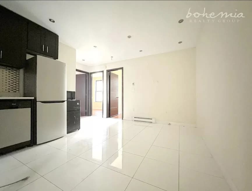 4 W 108 St #25, Manhattan, NY 10025 1