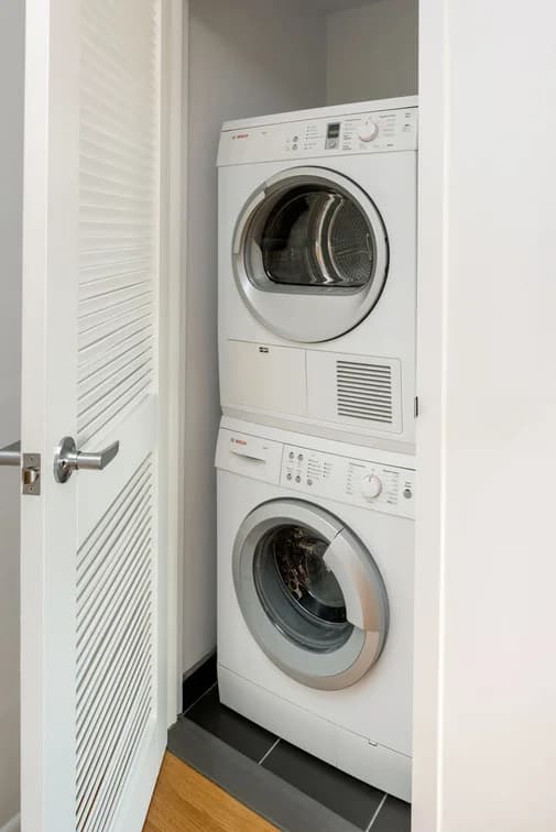 26-38 21 Street #9K, Queens, NY 11102 1