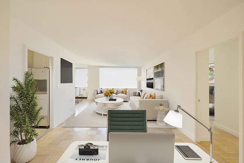 320 East 46 Street #8684, Manhattan, NY 10017 apartment_living_room 1