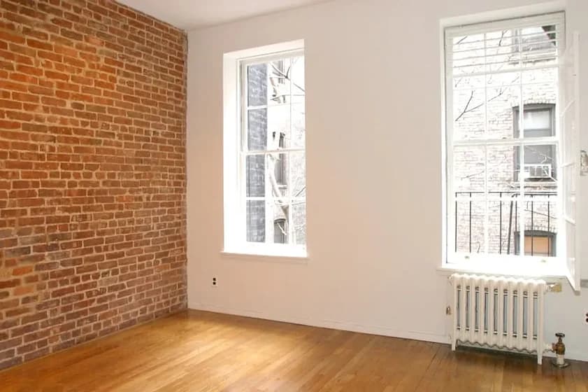 322 East 81 Street #1FW, Manhattan, NY 10028 apartment_living_room 1